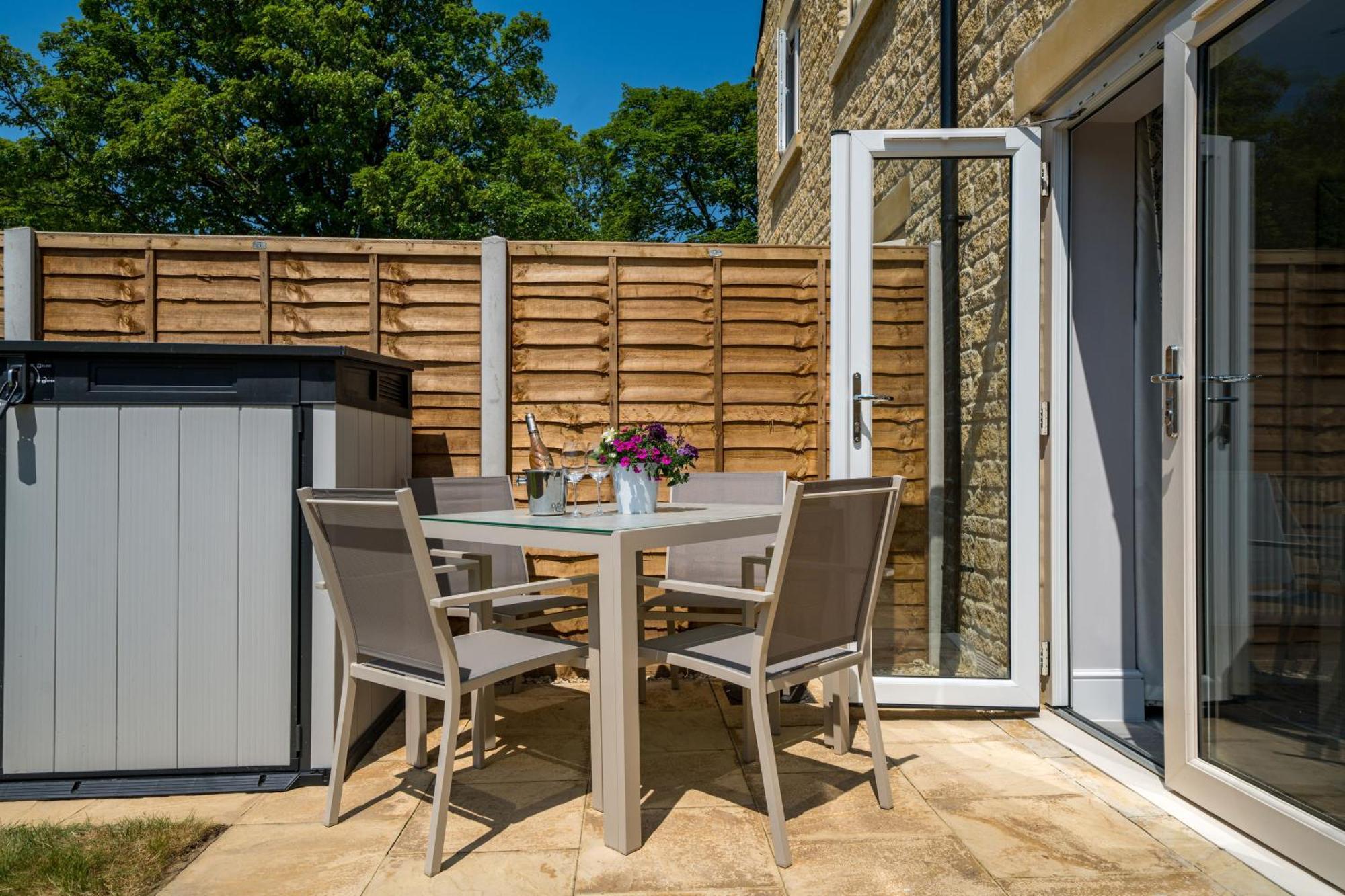 Fleming Cottage - Contemporary Cotswold Home Upper Rissington Zewnętrze zdjęcie